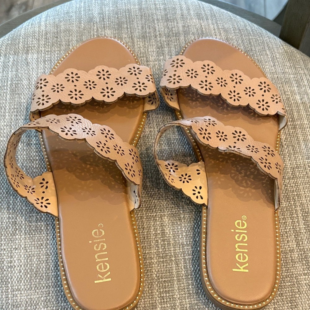 Kensie open back sandals. New condition.